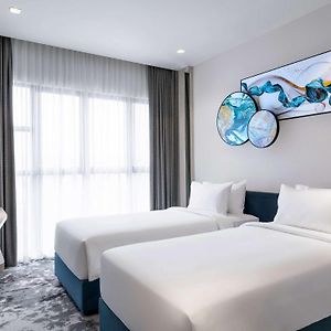 Family Suite One King Two Single Beds